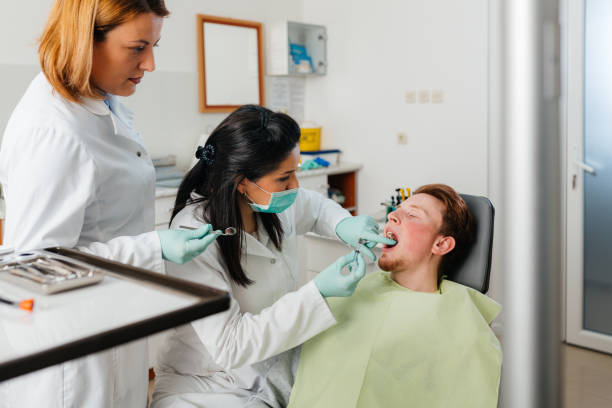 Best Emergency Denture Repair in Hugo, MN